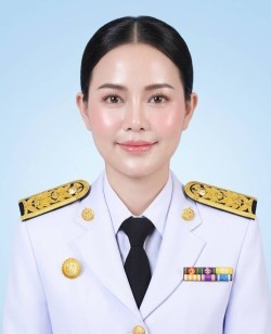 นางนิตยา นาระคล